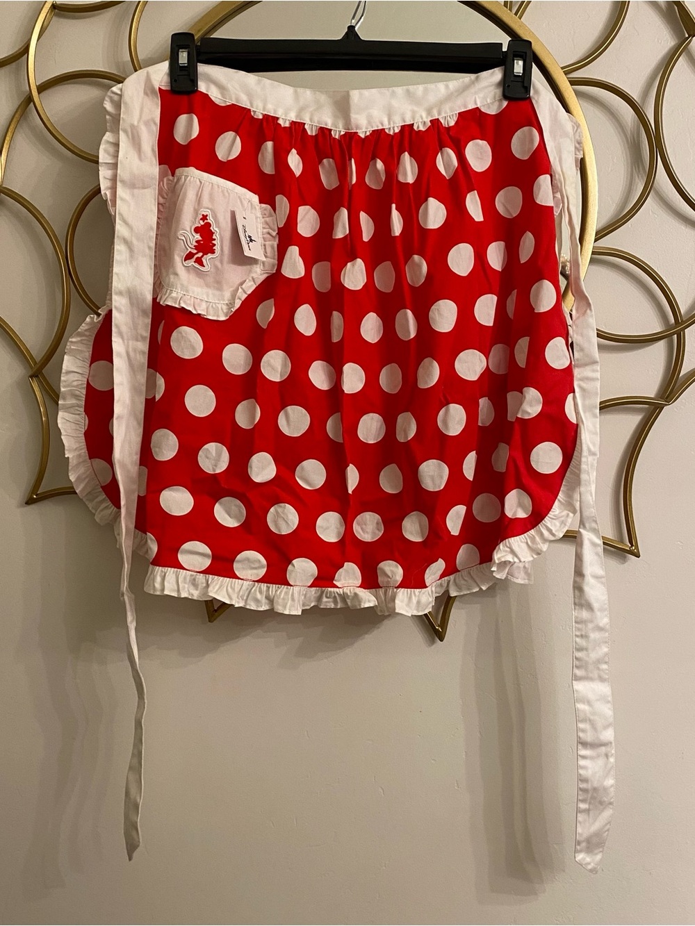 Disney Parks Adult Minnie Mouse Polka Dot Half Apron Ruffled Red White NEW